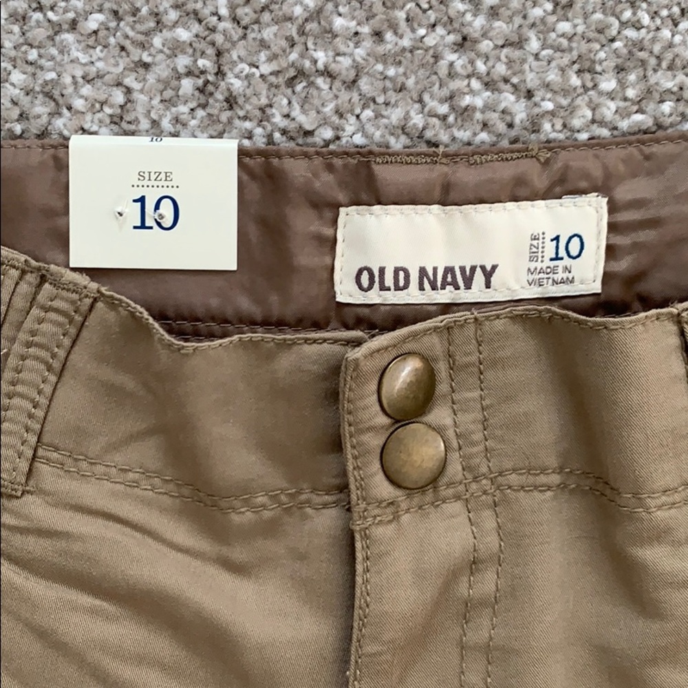 Low Rise Shorts - Picture 2 of 4